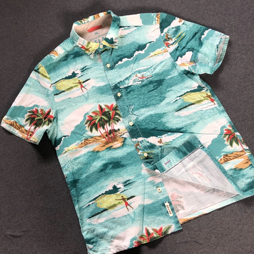 Tommy Bahama Island Hawaiian Shirt (modern fit) size M